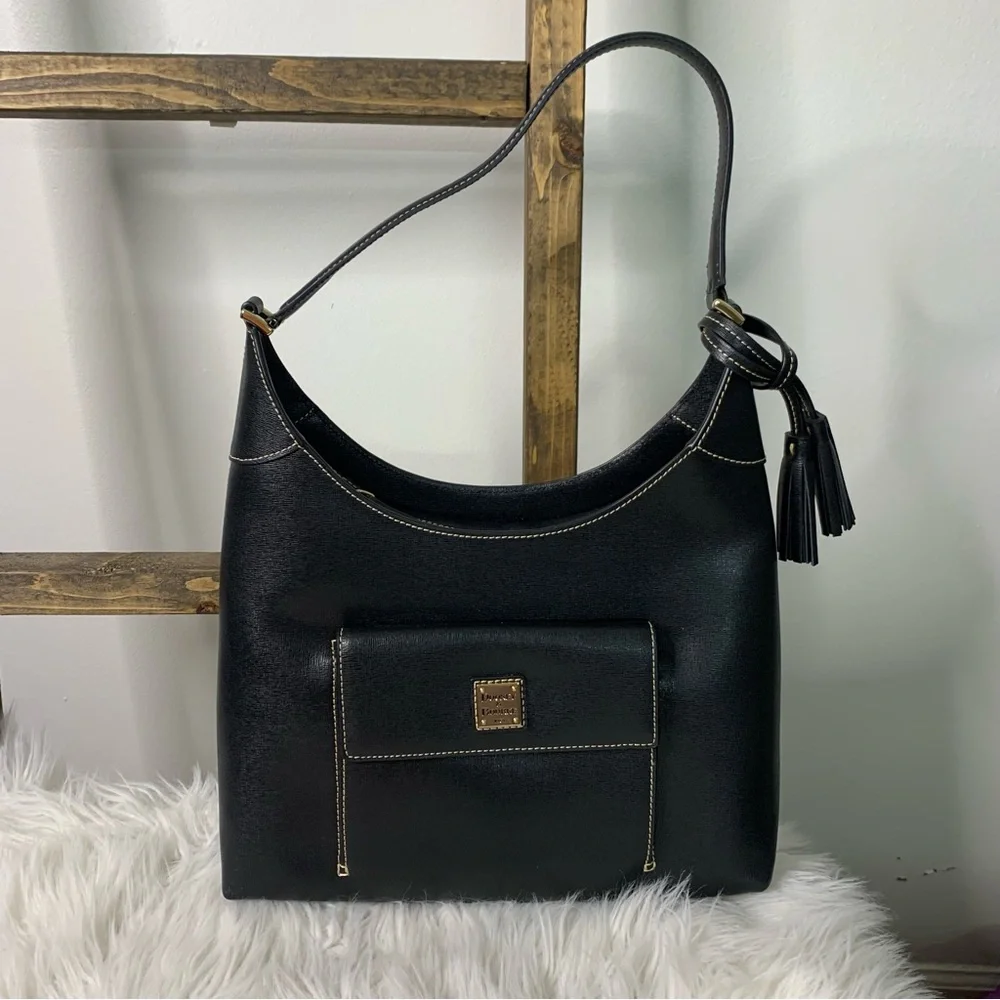 Dooney & Bourke this elegant